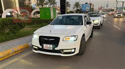 کرایسلەر 300